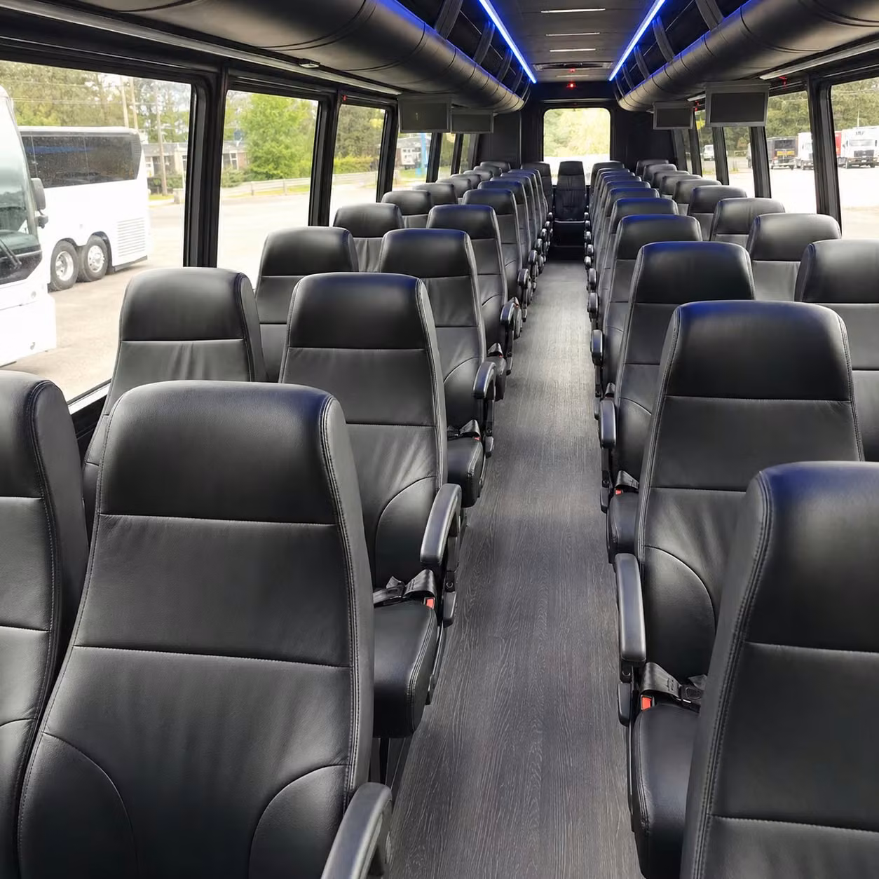 south brunswick 20 passenger minibus rental
