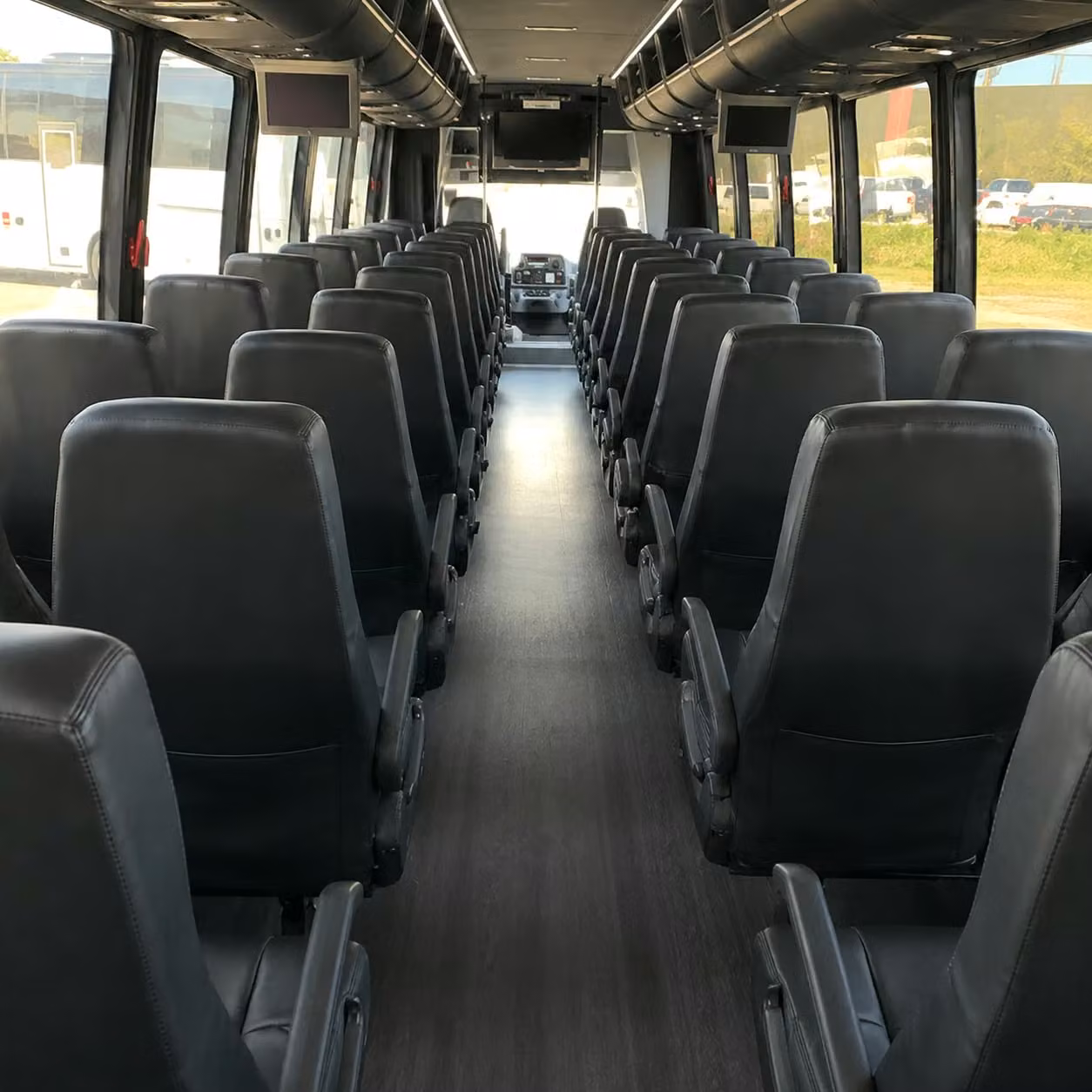 south brunswick 25 passenger minibus rental